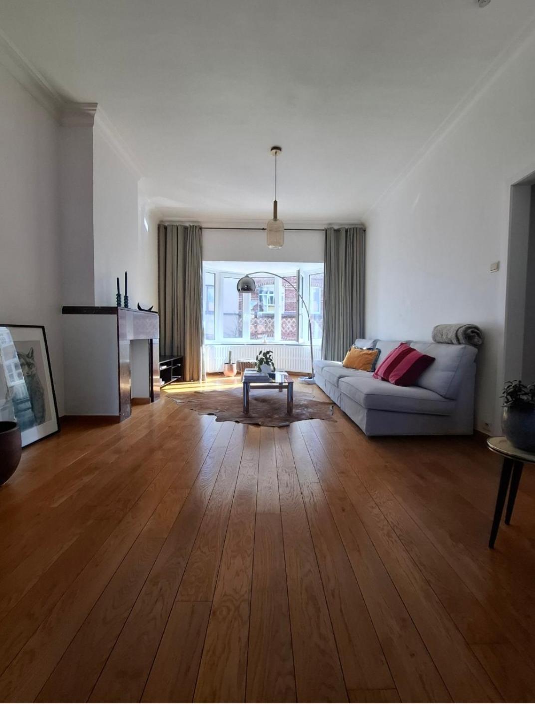 Apartmán Large 800m From The 90 Square Meters